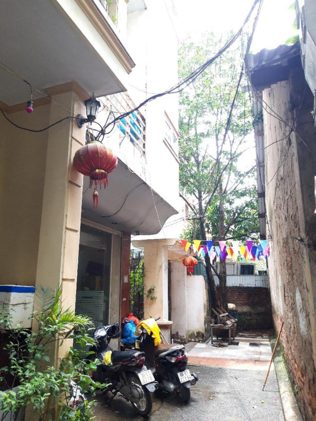 Bán nhà phố Ô Cách, Q. Long Biên, diện tích 64m2 x 5 tầng | Giá 9 tỷ