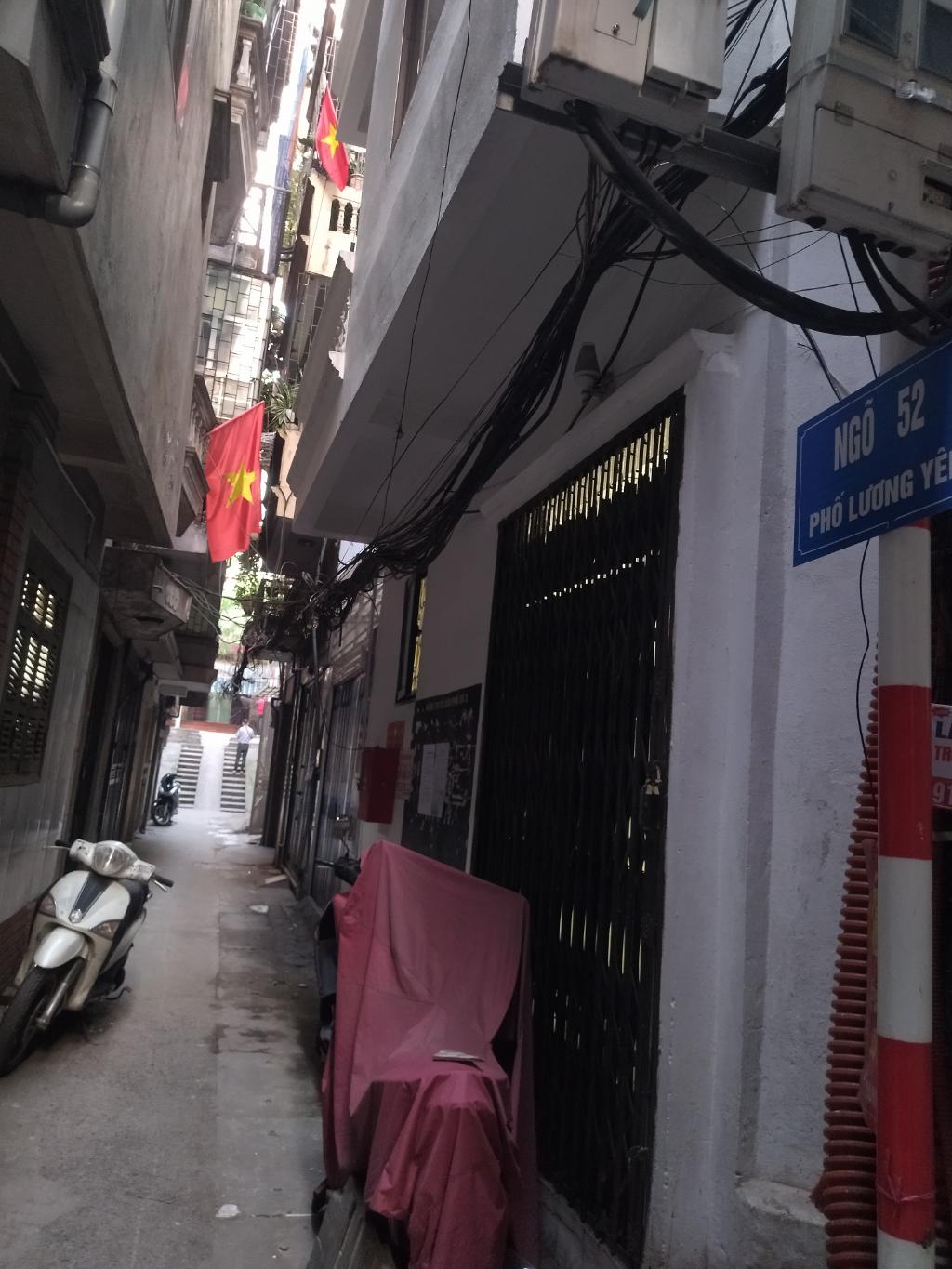 Bán nhà Lương Yên - diện tích 47m2 1 tầng - Nhà cấp 4, Sổ đỏ chính chủ - giá 9,6 tỷ