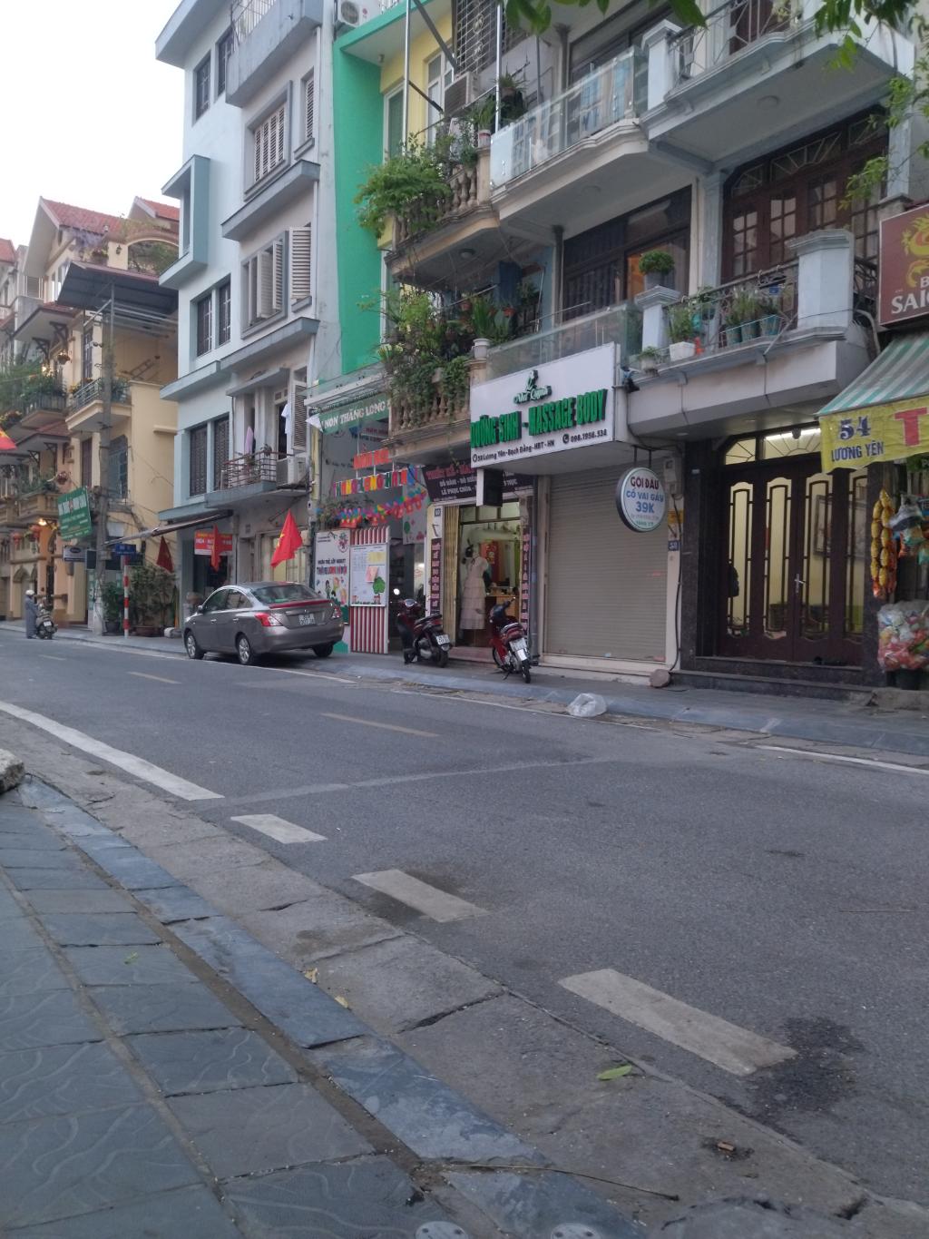 Bán nhà Lương Yên - diện tích 47m2 1 tầng - Nhà cấp 4, Sổ đỏ chính chủ - giá 9,6 tỷ