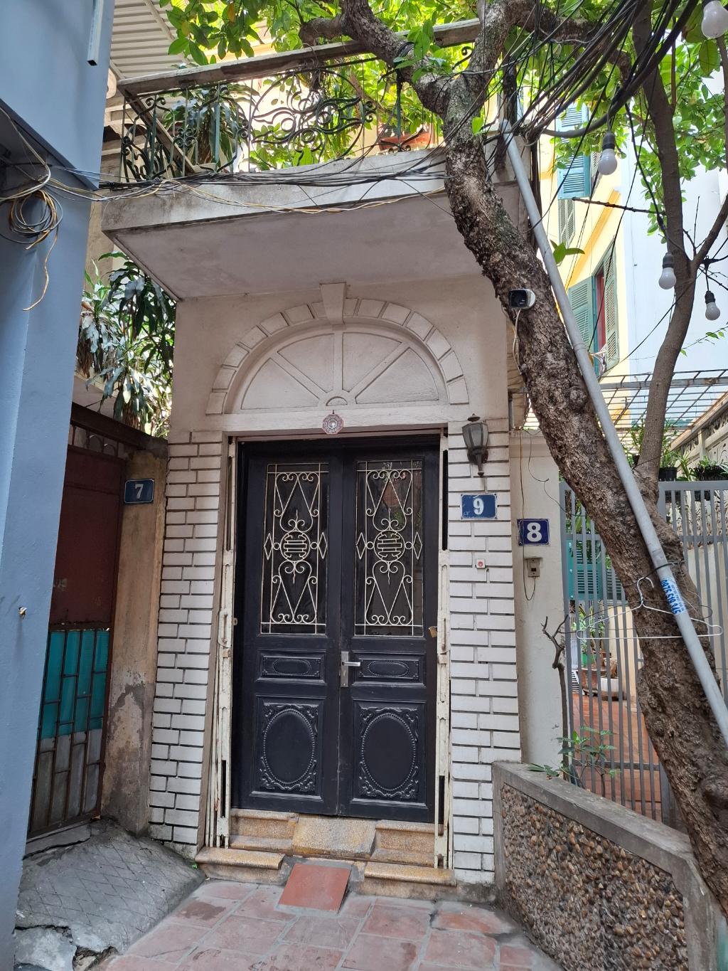 Bán nhà Kim Ngưu - diện tích 57.4m2 3 tầng - Sổ đỏ chính chủ sẵn sàng giao dịch - giá 13,5 tỷ