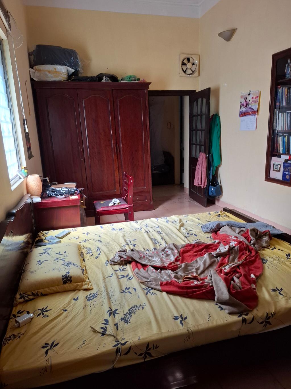 Bán nhà Kim Ngưu - diện tích 57.4m2 3 tầng - Sổ đỏ chính chủ sẵn sàng giao dịch - giá 13,5 tỷ