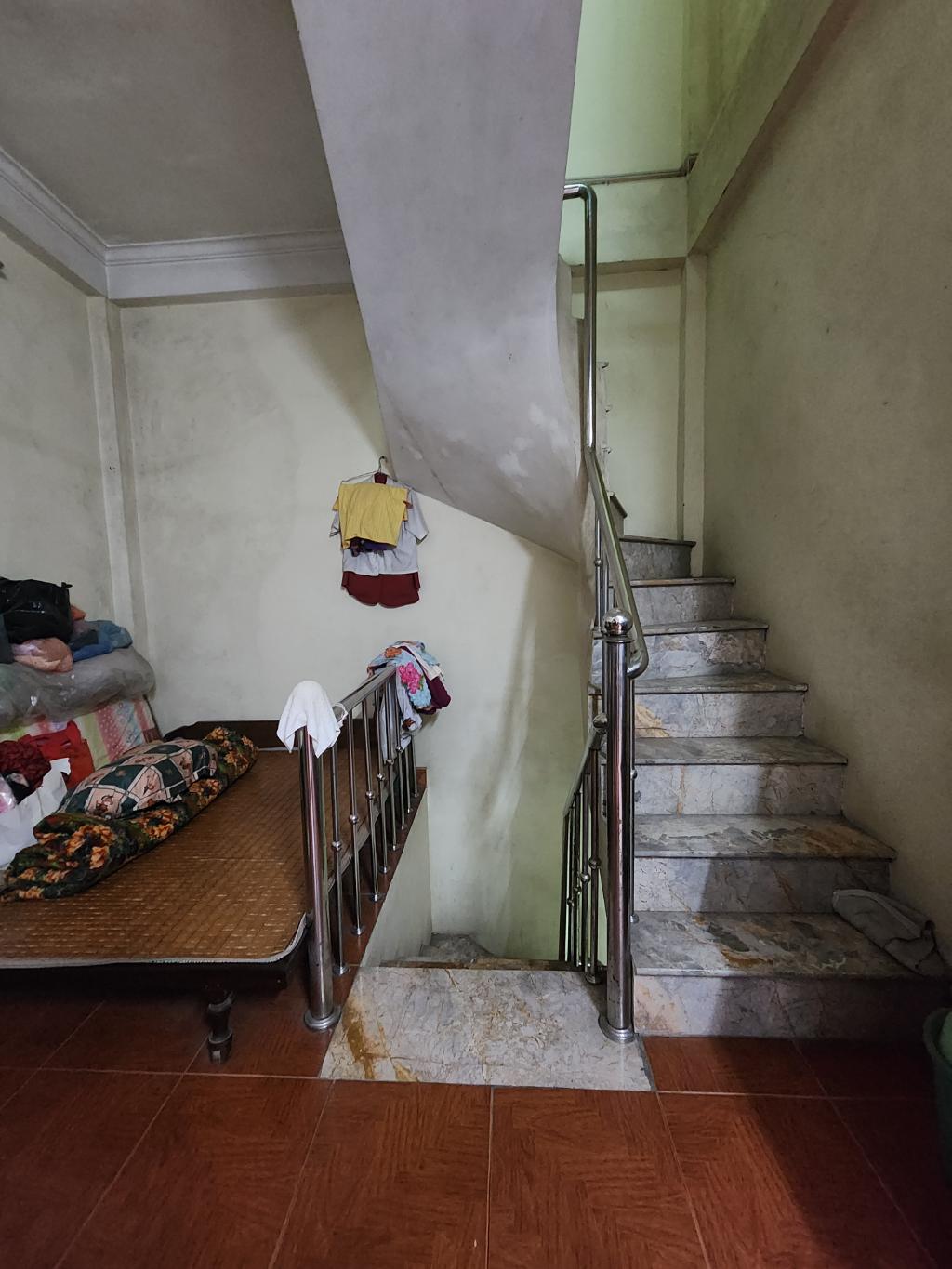 Bán nhà Quốc Tử Giám - diện tích 27,9m2 4 tầng - Gần phố - Hiếm nhà bán - giá 6,5 tỷ