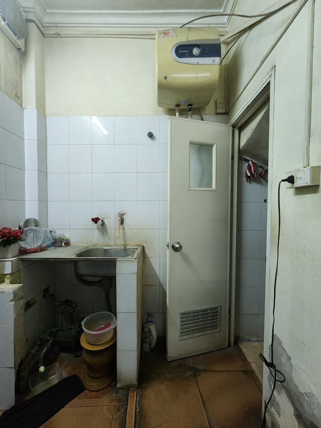 Bán nhà Quốc Tử Giám - diện tích 27,9m2 4 tầng - Gần phố - Hiếm nhà bán - giá 6,5 tỷ