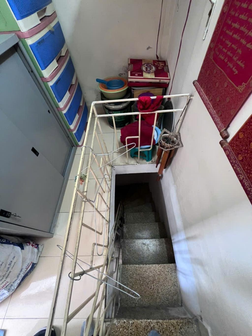 Bán nhà Quốc Tử Giám - diện tích 27,9m2 4 tầng - Gần phố - Hiếm nhà bán - giá 6,5 tỷ