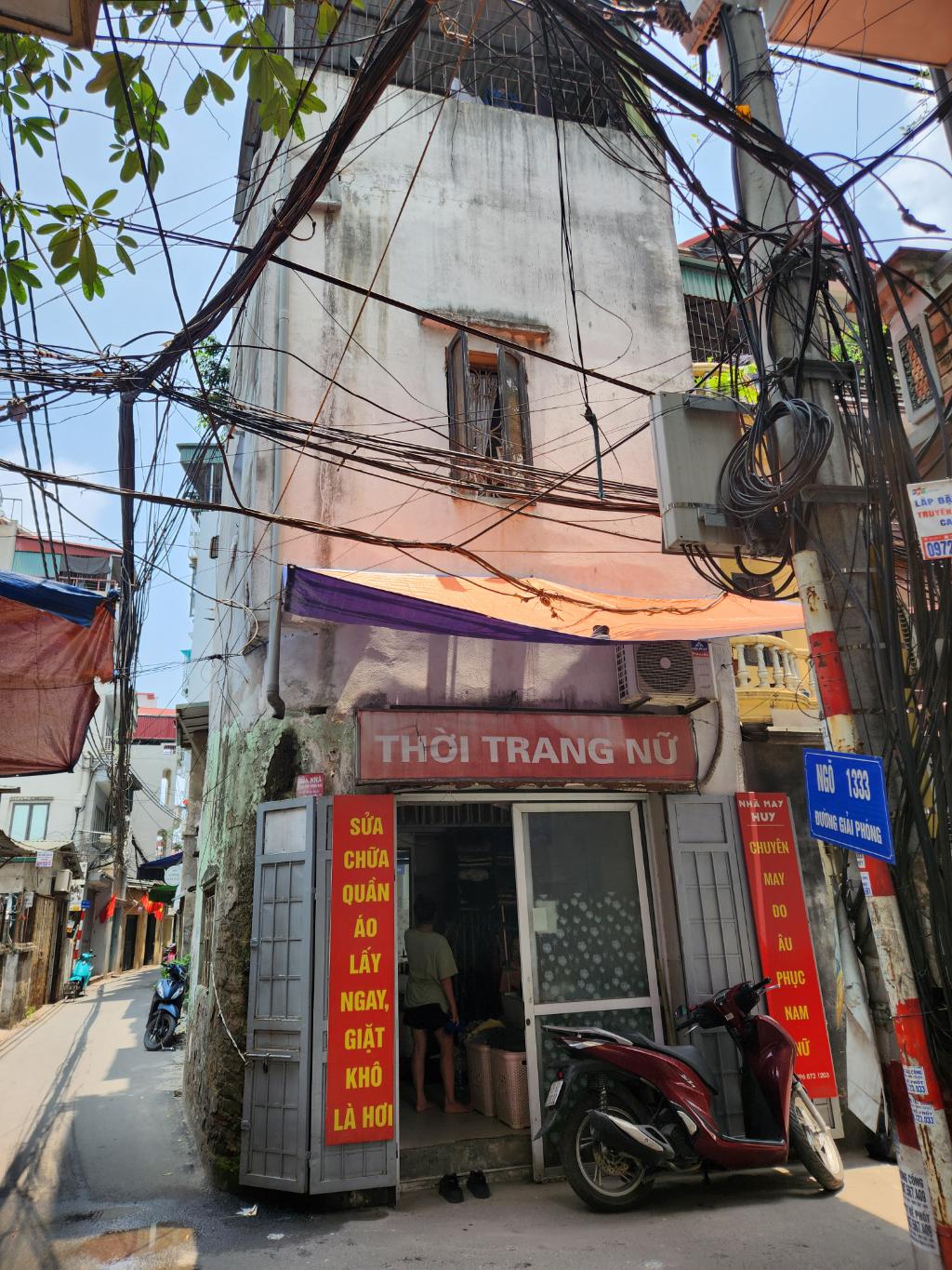 Bán nhà Giải Phóng - diện tích 68m2 3 tầng - ÔTÔ vào nhà - giá 9,35 tỷ