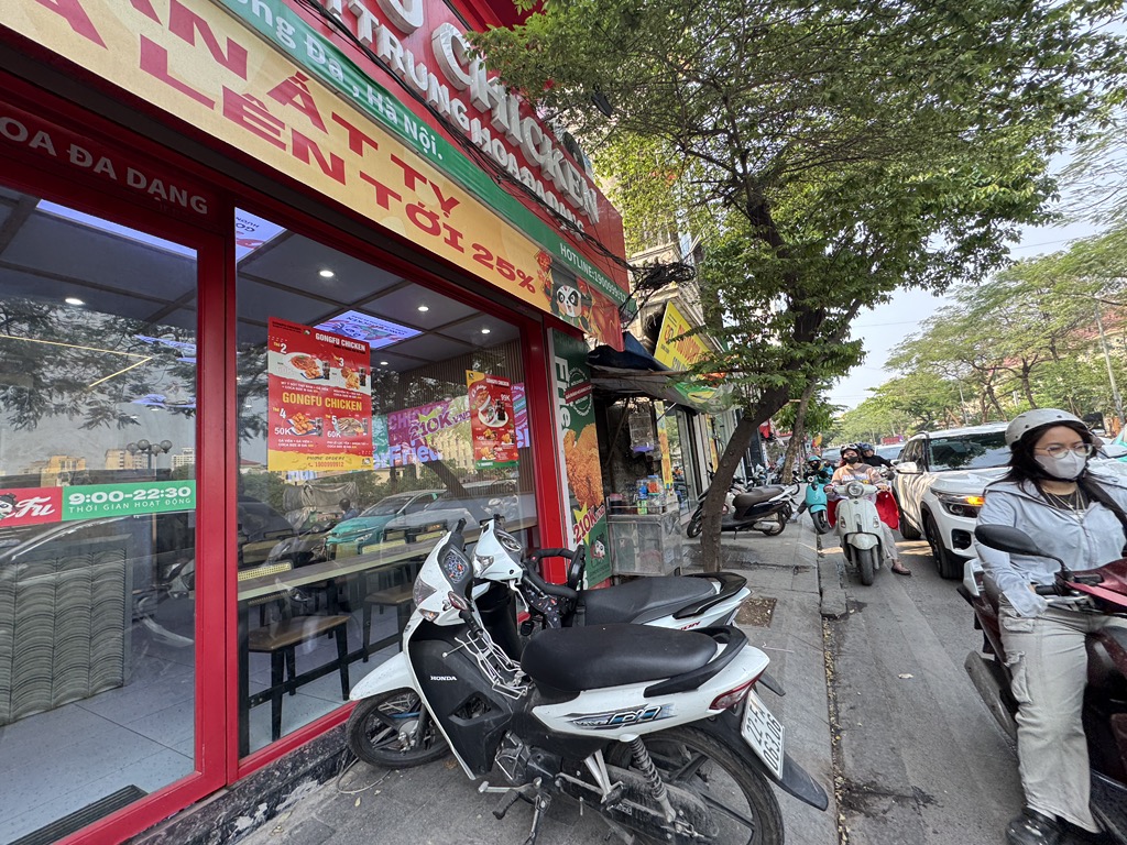 Bán nhà Tôn Thất Tùng - diện tích 55m2 1 tầng - Cực phẩm mặt phố - giá 18 tỷ