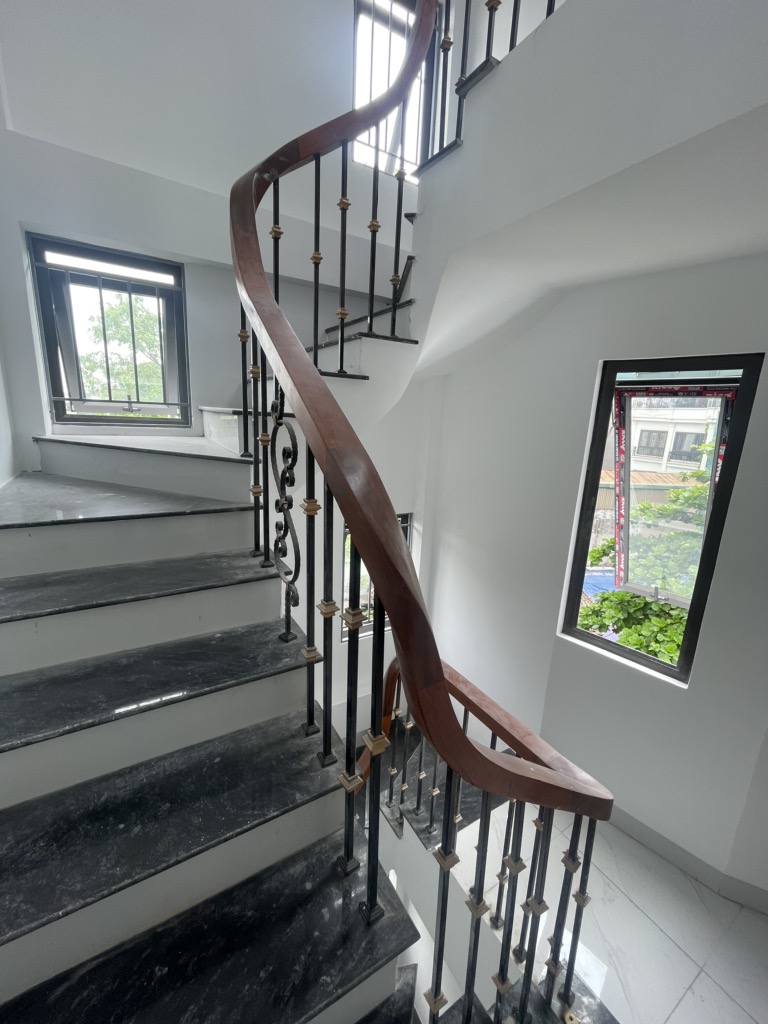 Bán nhà Nam Dư - diện tích 38m2 5 tầng - Lô góc thoáng sáng - giá 11,6 tỷ