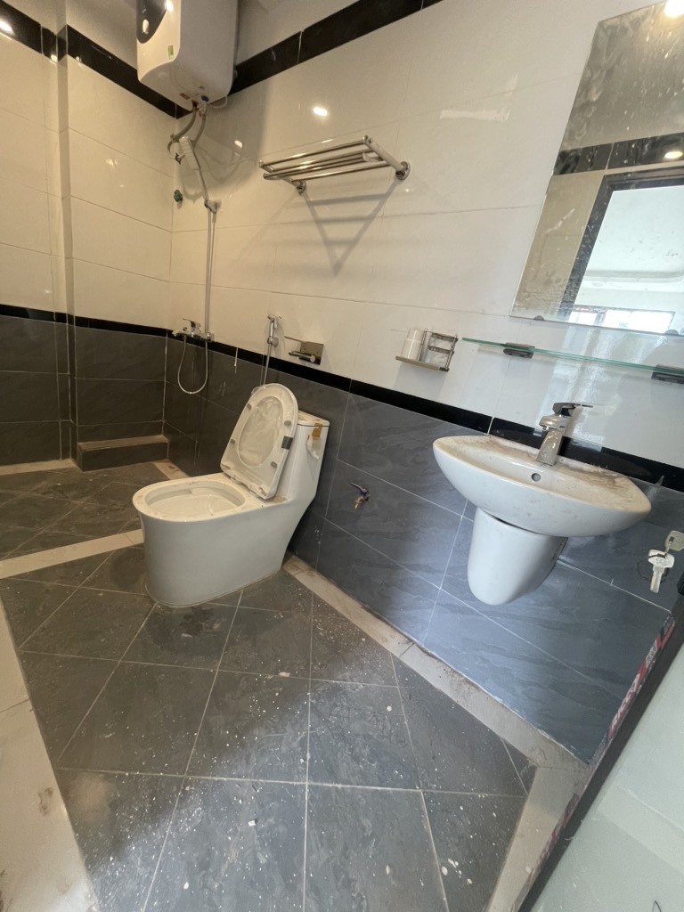 Bán nhà Nam Dư - diện tích 38m2 5 tầng - Lô góc thoáng sáng - giá 11,6 tỷ