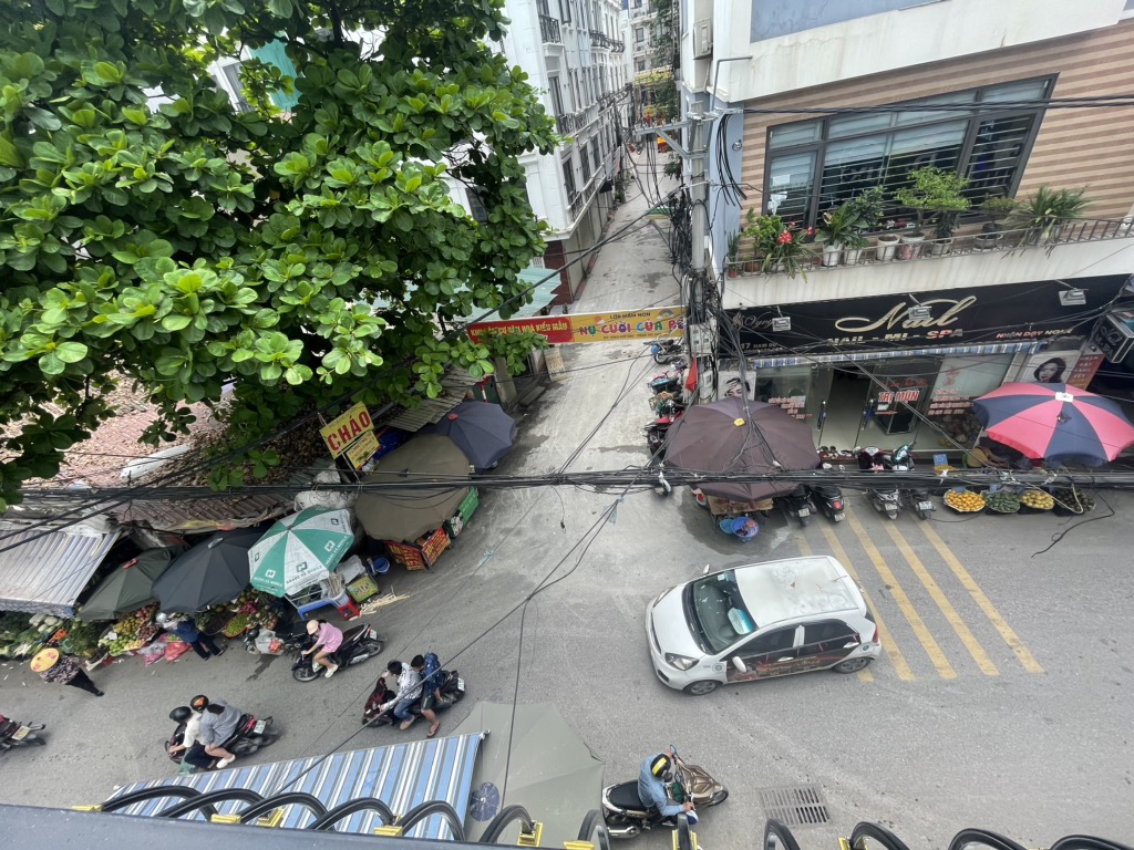 Bán nhà Nam Dư - diện tích 38m2 5 tầng - Lô góc thoáng sáng - giá 11,6 tỷ