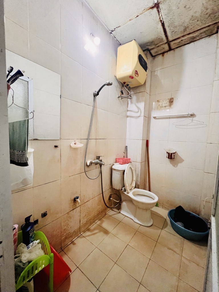 Bán nhà Đường Láng - diện tích 50m2 5 tầng - Kinh Doanh - Sát Phố - Ngõ Trước Nhà Rộng - giá 7,8 tỷ