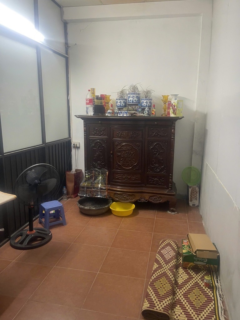 Bán nhà Đường Láng - diện tích 50m2 5 tầng - Kinh Doanh - Sát Phố - Ngõ Trước Nhà Rộng - giá 7,8 tỷ