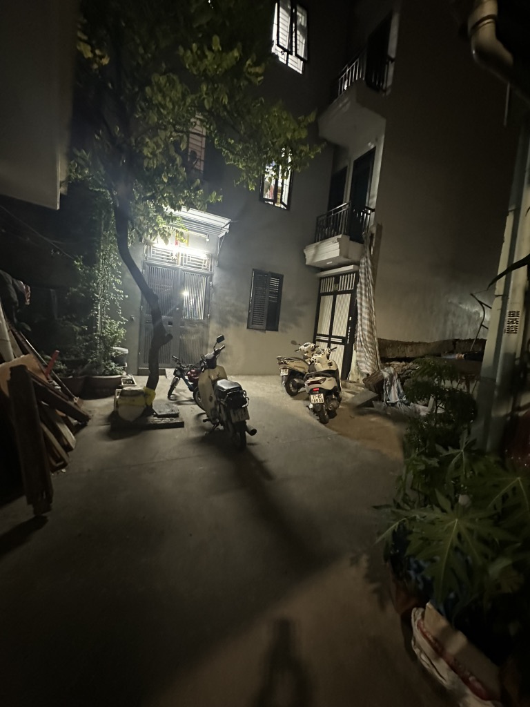 Bán nhà Kim Ngưu - diện tích 54m2 1 tầng - Ngõ thông - giá 8,4 tỷ