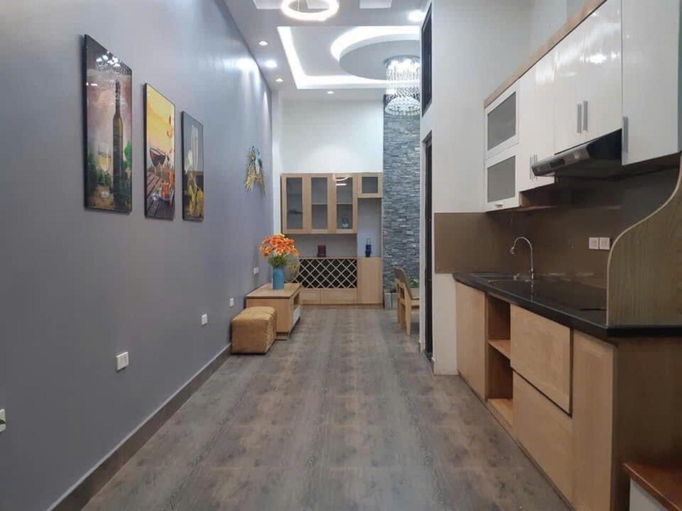 Bán nhà Nguyễn Đức Cảnh - diện tích 44m2 5 tầng - Sổ đỏ chính chủ - giá 9,2 tỷ