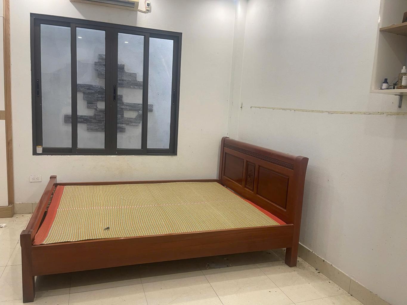 Bán nhà Nguyễn Đức Cảnh - diện tích 44m2 5 tầng - Sổ đỏ chính chủ - giá 9,2 tỷ