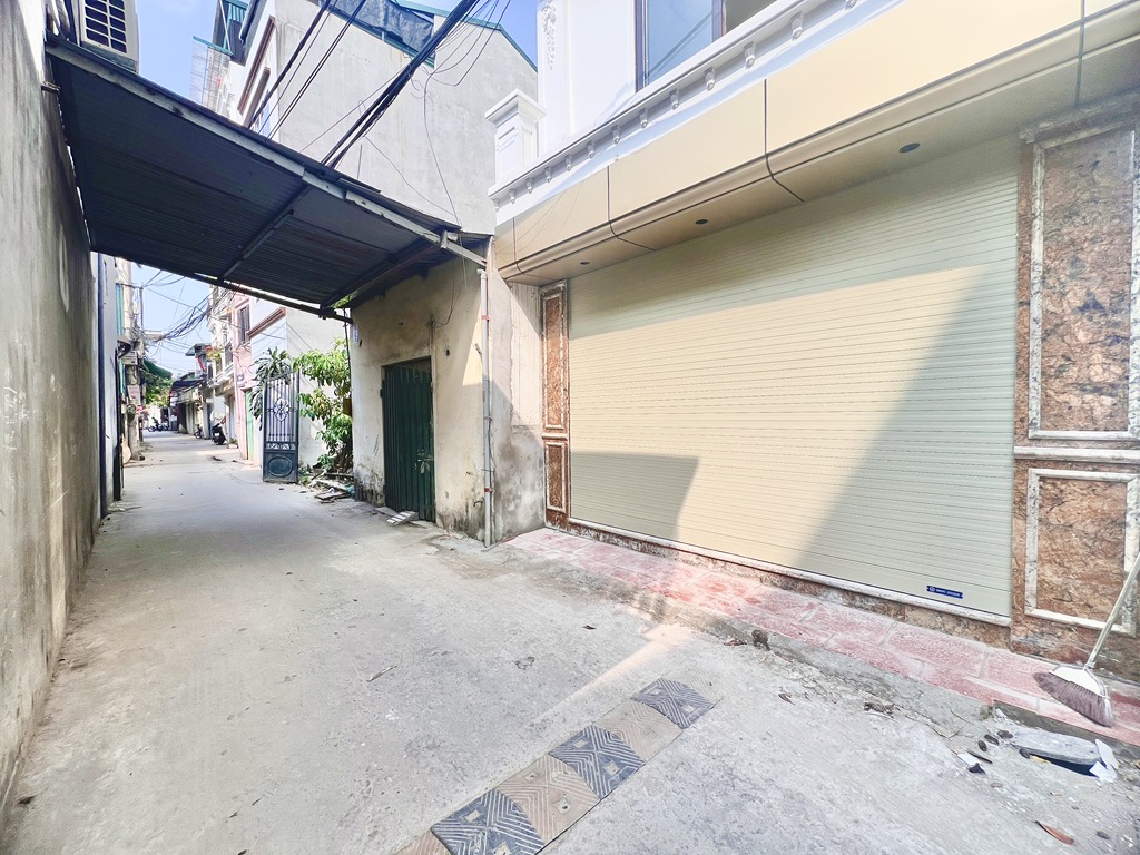 Bán nhà Vĩnh Hưng - diện tích 54m2 5 tầng - Ô TÔ ĐỖ CỬA VÀO NHÀ - giá 11,3 tỷ