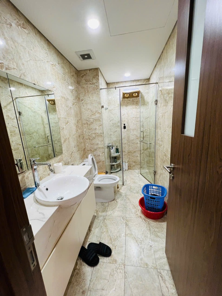 Bán nhà Trần Thủ Độ - diện tích 99.6m2 1 tầng - Chung cư Green Park - giá 7,9 tỷ