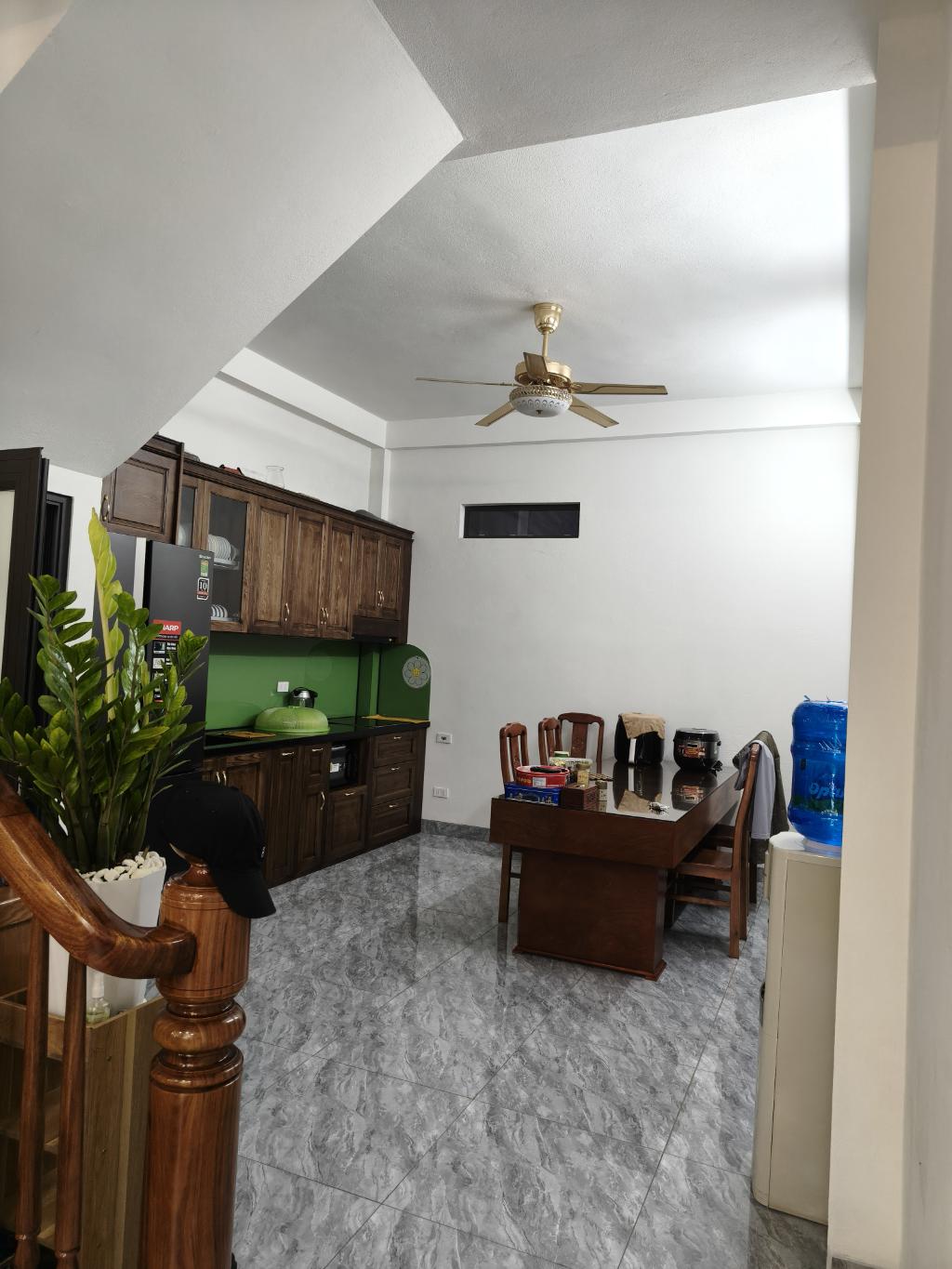 Bán nhà Nguyễn Khoái - diện tích 52m2 5 tầng - Ô TÔ ĐỖ CỬA - giá 13 tỷ