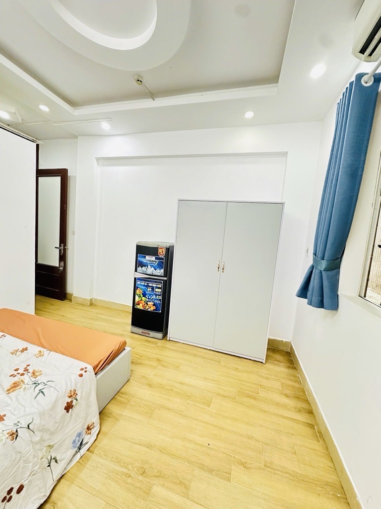 Bán nhà Quan Nhân - diện tích 44m2 6 tầng - gần ô tô - giá 11,5 tỷ