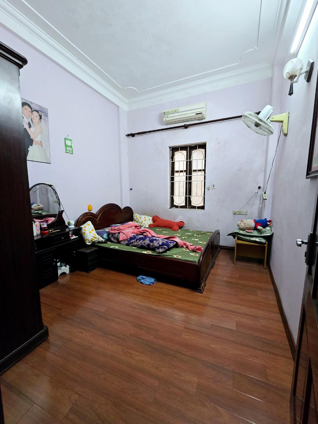 Bán nhà Ngọc Hồi - diện tích 132.8m2 3 tầng - Nhà đẹp hiếm có - giá 20,5 tỷ