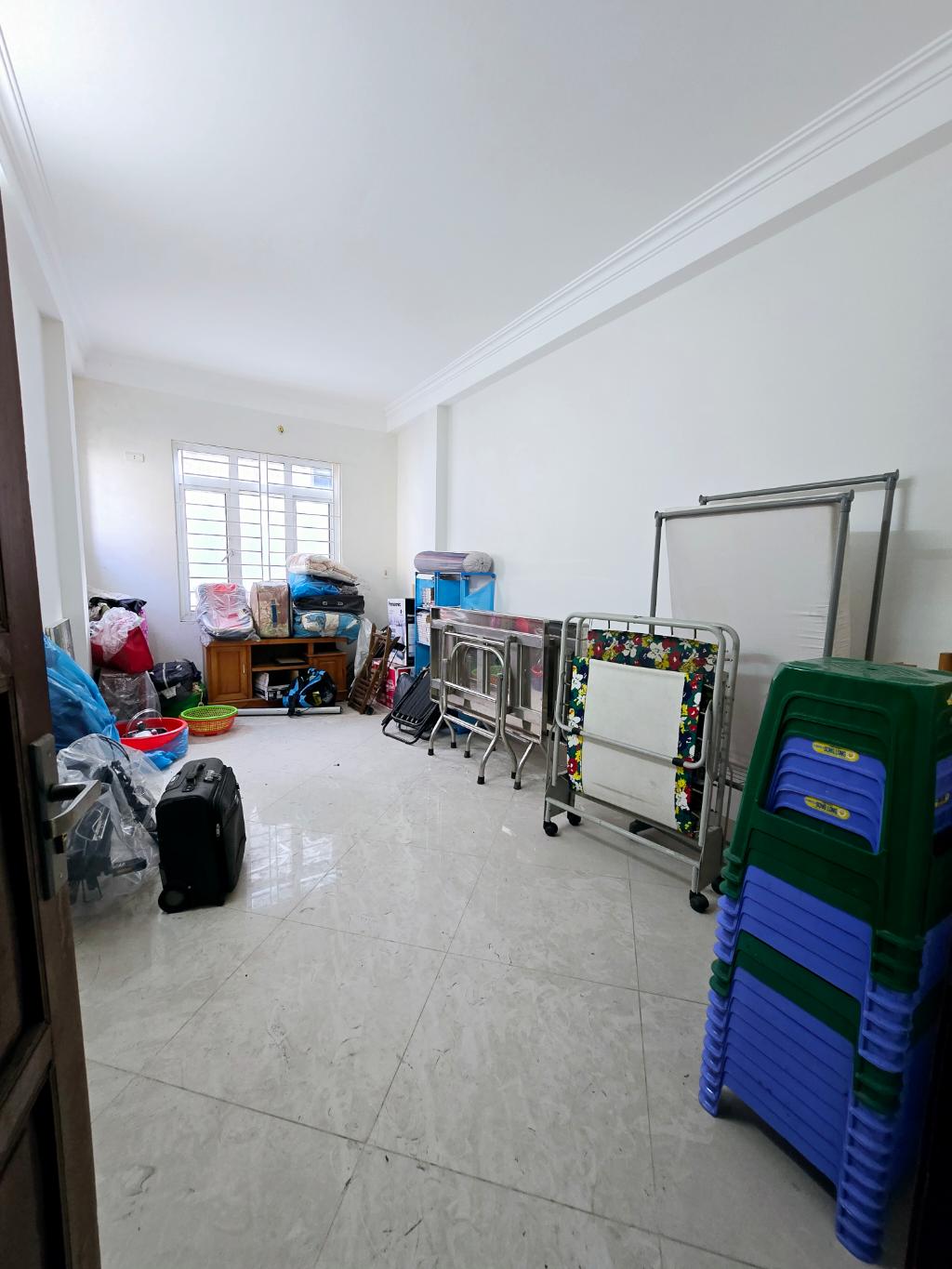 Bán nhà Ngọc Hồi - diện tích 132.8m2 3 tầng - Nhà đẹp hiếm có - giá 20,5 tỷ