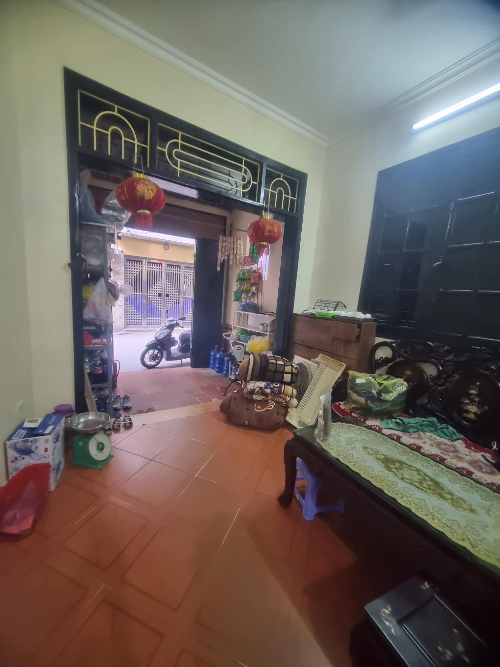 Bán nhà Bùi Xương Trạch - diện tích 159m2 4 tầng - ô tô tránh - giá 22 tỷ