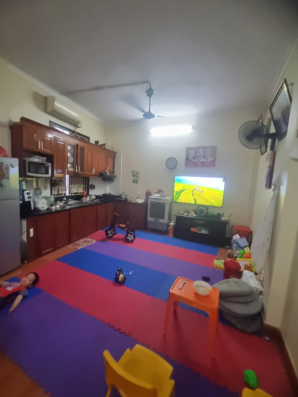 Bán nhà Bùi Xương Trạch - diện tích 159m2 4 tầng - ô tô tránh - giá 22 tỷ