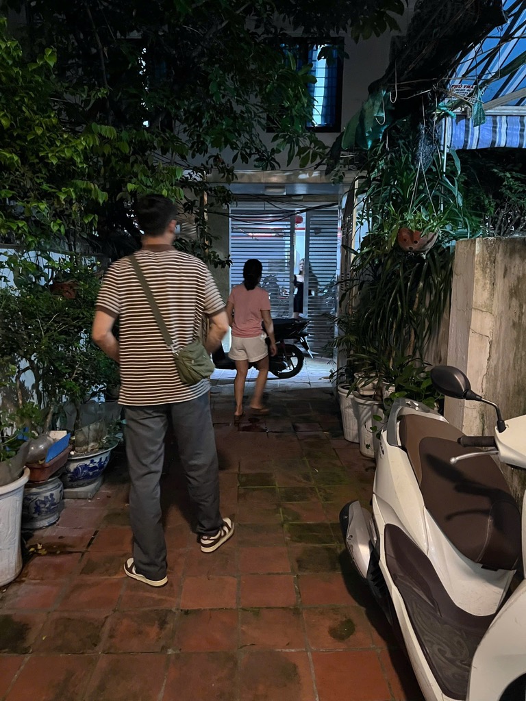 Bán nhà Láng Hạ - diện tích 61.4m2 3 tầng - LÔ GÓC - BÁN ĐẤT TẶNG NHÀ - giá 9,3 tỷ