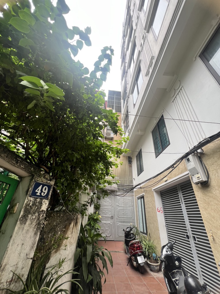 Bán nhà Láng Hạ - diện tích 61.4m2 3 tầng - LÔ GÓC - BÁN ĐẤT TẶNG NHÀ - giá 9,3 tỷ