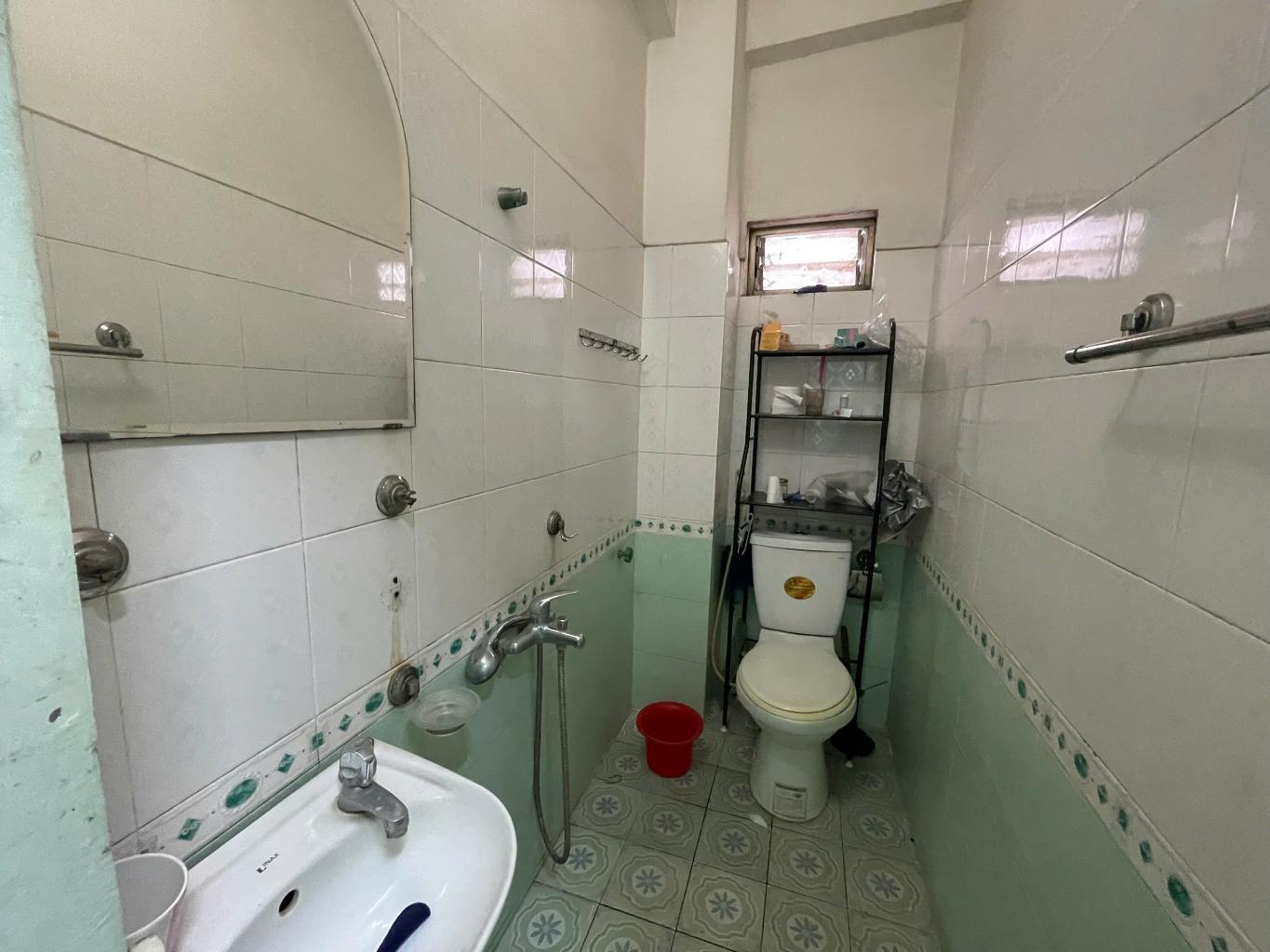 Bán nhà Lĩnh Nam - 21m2 sổ đỏ  5 tầng - mặt tiền 3.7m - giá 5.28 tỷ