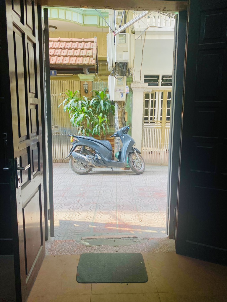 Bán nhà Yên Bái 2 - diện tích 75.1m2 4 tầng - Ô TÔ ĐỖ CỬA - giá 23,8 tỷ