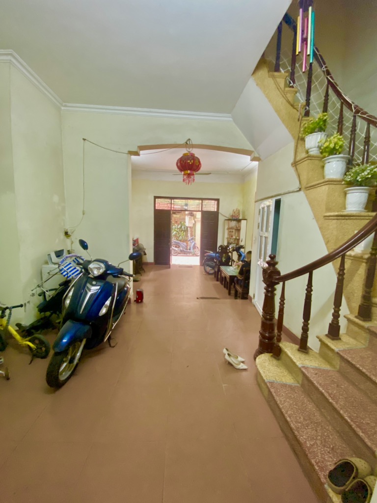 Bán nhà Yên Bái 2 - diện tích 75.1m2 4 tầng - Ô TÔ ĐỖ CỬA - giá 23,8 tỷ