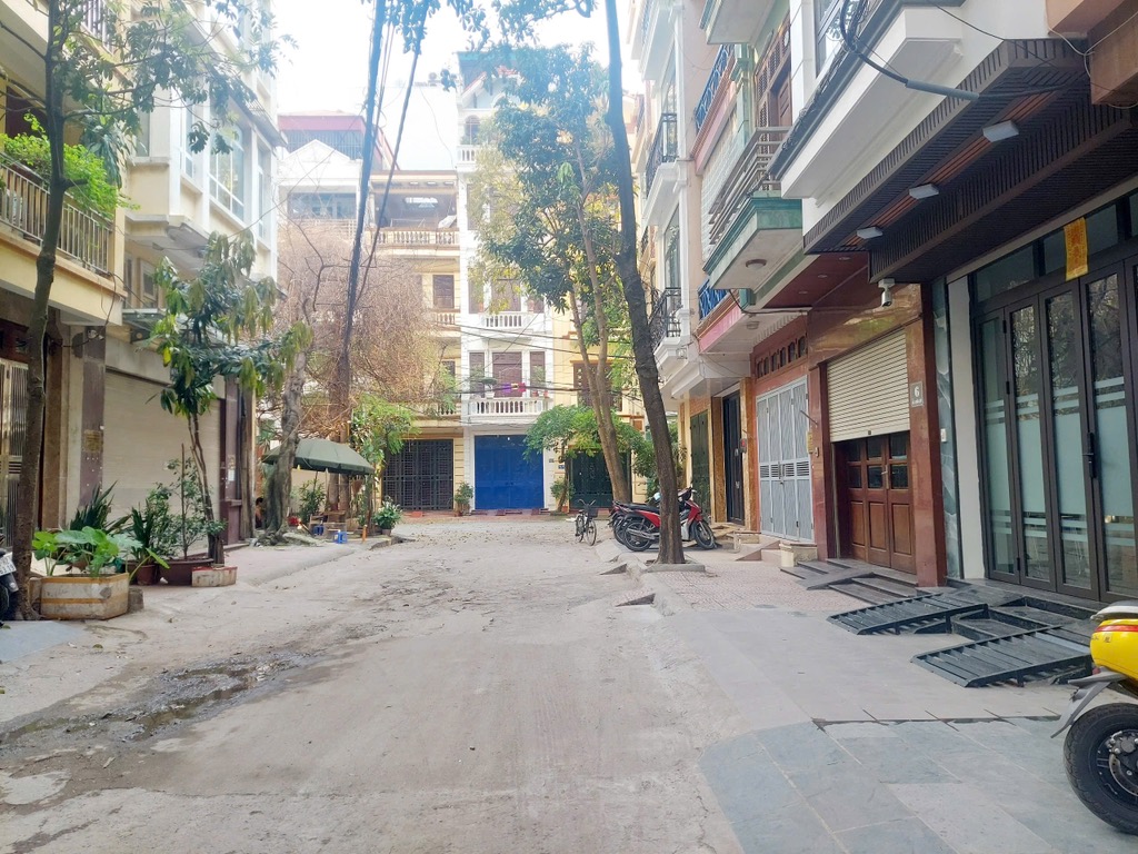 Bán nhà Đền Lừ 1 - diện tích 45m2 6 tầng - ô tô tránh - giá 21 tỷ