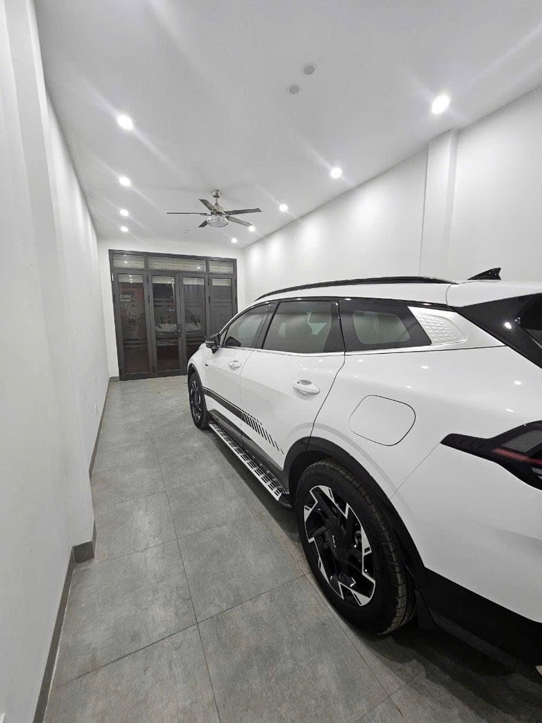 Bán nhà Đền Lừ 1 - diện tích 45m2 6 tầng - ô tô tránh - giá 21 tỷ