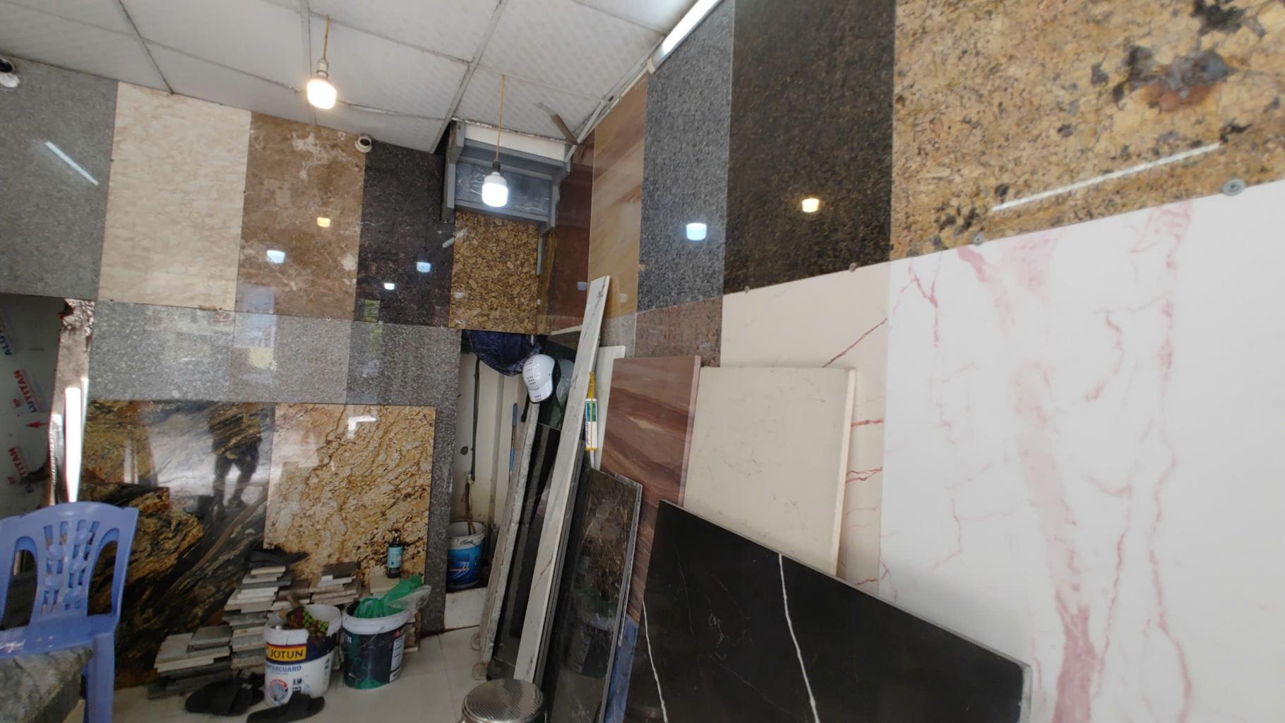 Bán nhà Trường Chinh - diện tích 18.2m2 2 tầng - Mặt phố, mặt tiền khủng - giá 12 tỷ