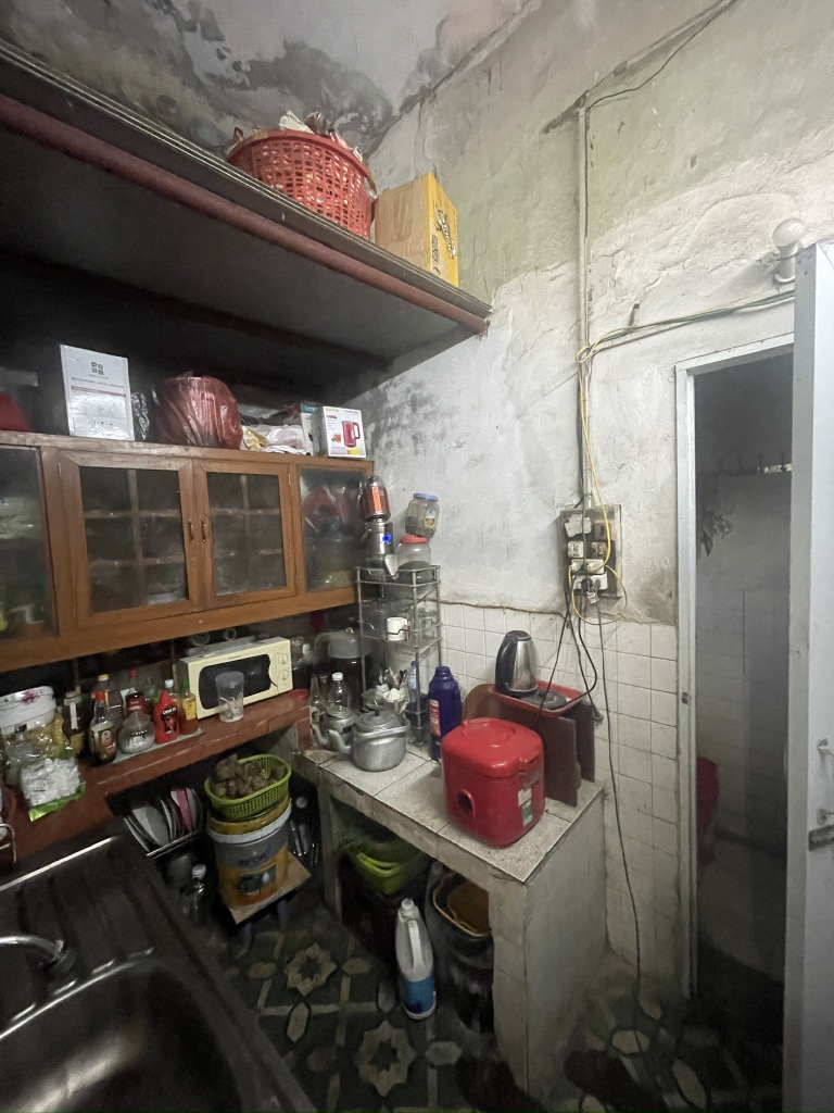 Bán nhà Trương Định - diện tích 75m2 2 tầng - MẶT PHỐ - LÔ GÓC - KINH DOANH ĐỈNH - giá 15,9 tỷ