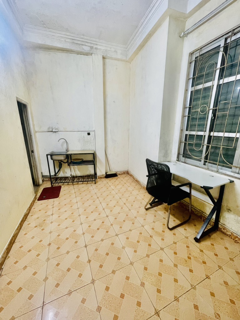 Bán nhà Minh Khai - diện tích 40m2 4 tầng - Nhà dân xây chắc chắn - giá 8,5 tỷ