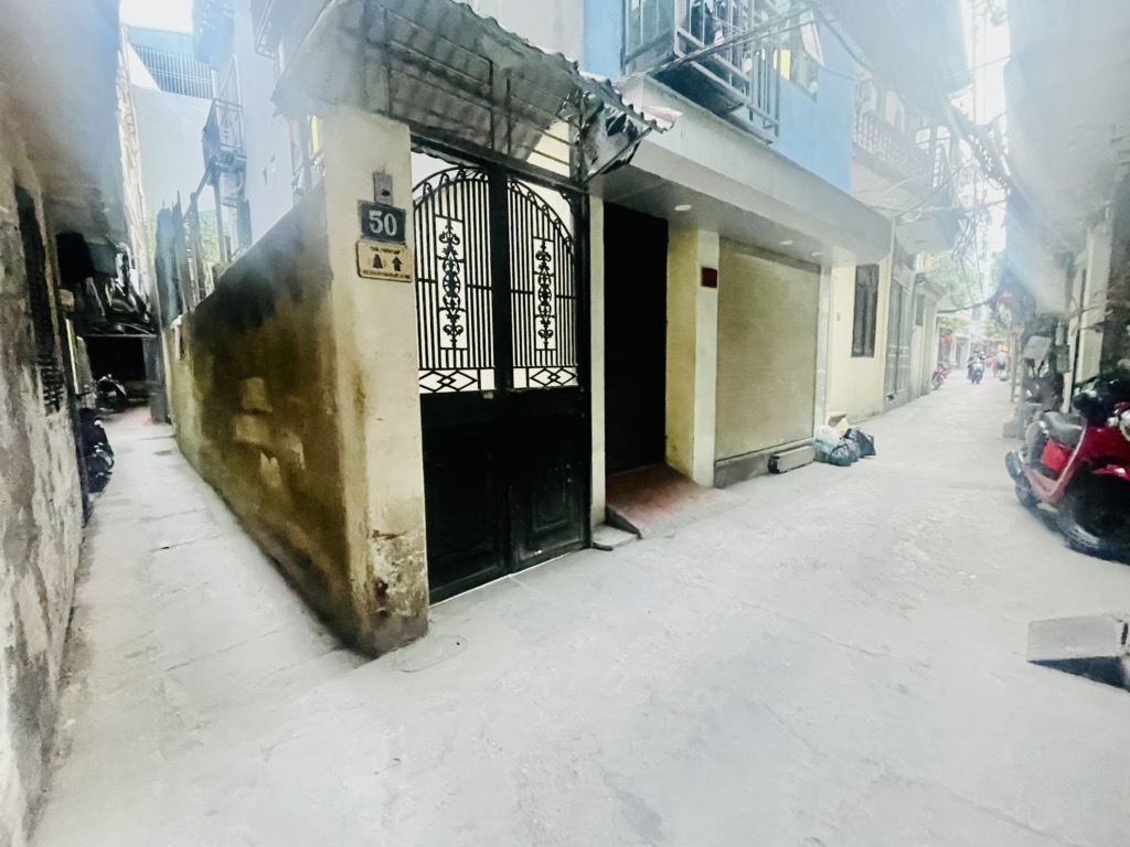 Bán nhà Minh Khai - diện tích 40m2 4 tầng - Nhà dân xây chắc chắn - giá 8,5 tỷ