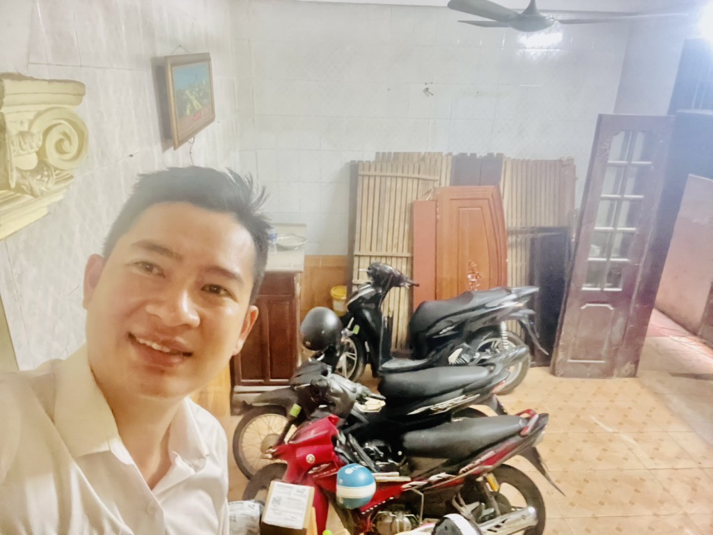 Bán nhà Minh Khai - diện tích 40m2 4 tầng - Nhà dân xây chắc chắn - giá 8,5 tỷ