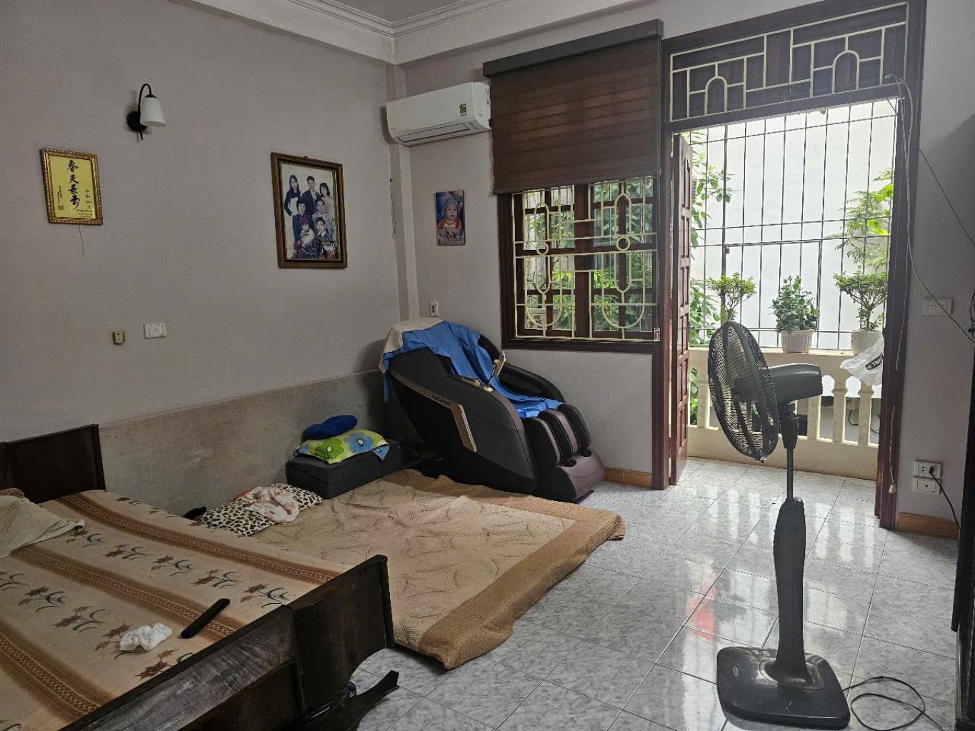 Bán nhà Khương Đình - diện tích 66m2 4 tầng - Lô góc 3 mặt thoáng - giá 10,25 tỷ