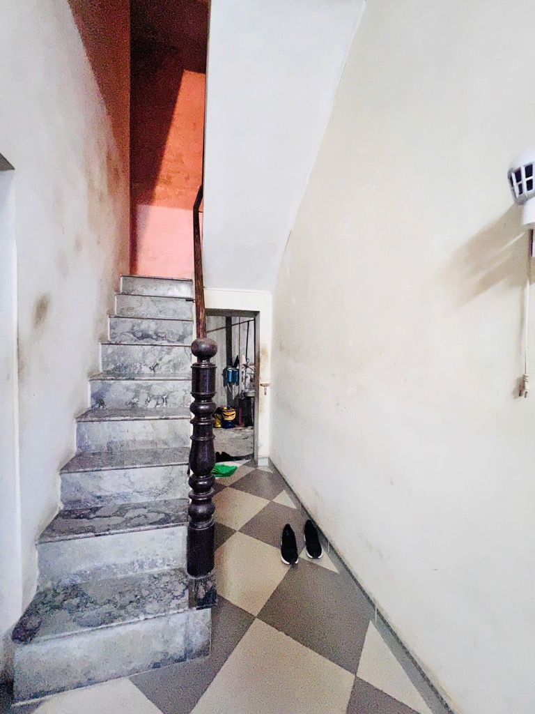 Bán nhà Khương Trung - diện tích 103.7m2 3 tầng - Lô góc - giá 20,6 tỷ