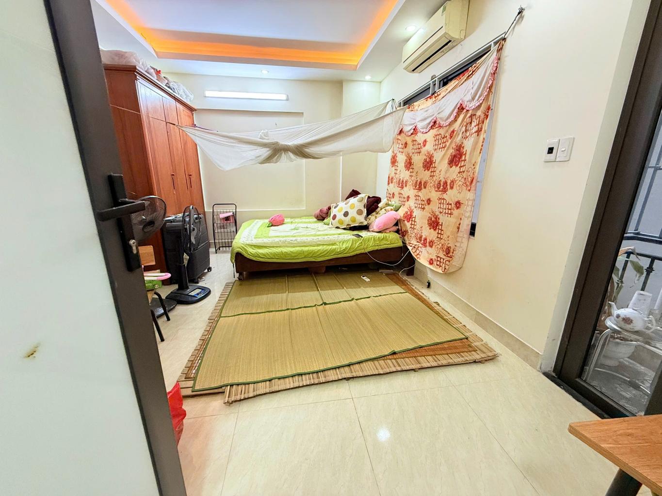 Bán nhà Định Công Hạ - 41.1m2 5 tầng - ô tô đỗ cửa - giá 6.7 tỷ