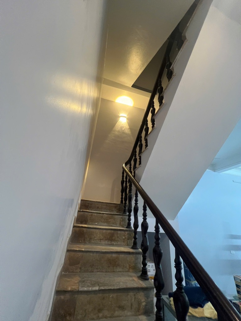 Bán nhà Lĩnh Nam - diện tích 90m2 3 tầng - ô tô tránh - giá 22,5 tỷ