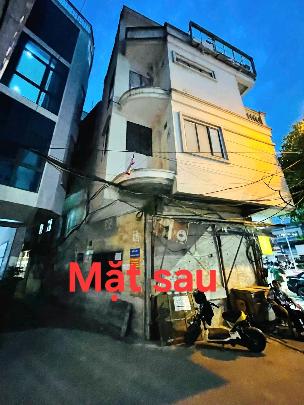 Bán nhà Giải Phóng - diện tích 43.7m2 3 tầng - MẶT PHỐ GIẢI PHÓNG - giá 16,5 tỷ