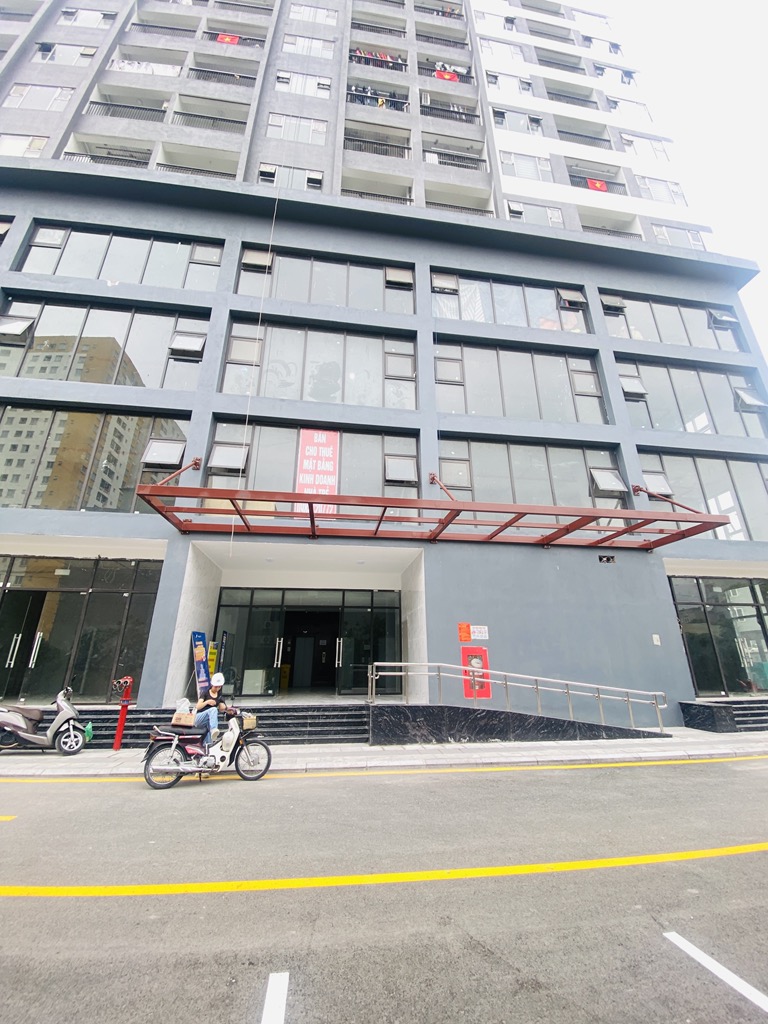 Bán nhà Ngọc Hồi - diện tích 610m2 3 tầng - LÔ GÓC - THÔNG SÀN - THANG MÁY - giá 21,5 tỷ