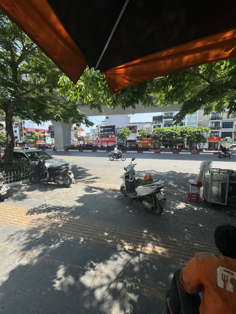 Bán nhà Đại La - diện tích 35m2 1 tầng - Mặt phố, hai mặt ngõ - giá 12,85 tỷ