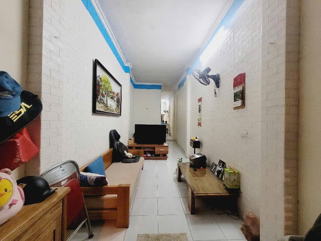 Bán nhà Tây Sơn - diện tích 46m2 3 tầng - VIP ĐỐNG ĐA - giá 9,8 tỷ