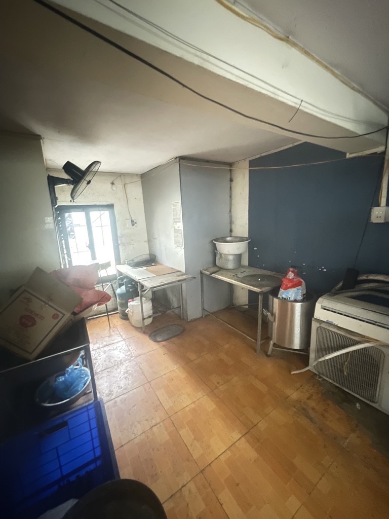 Bán nhà Đại Cồ Việt - diện tích 49,6m2 4 tầng - Nhà mặt phố ô tô tránh - giá 9 tỷ