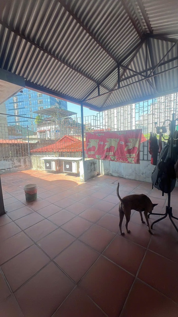 Bán nhà Đường Láng - diện tích 99.7m2 4 tầng - 4 ngủ đủ công năng - giá 15,8 tỷ