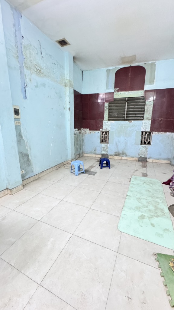 Bán nhà Kim Ngưu - diện tích 26m2 3 tầng - Ngõ ô tô tránh - giá 3,8 tỷ