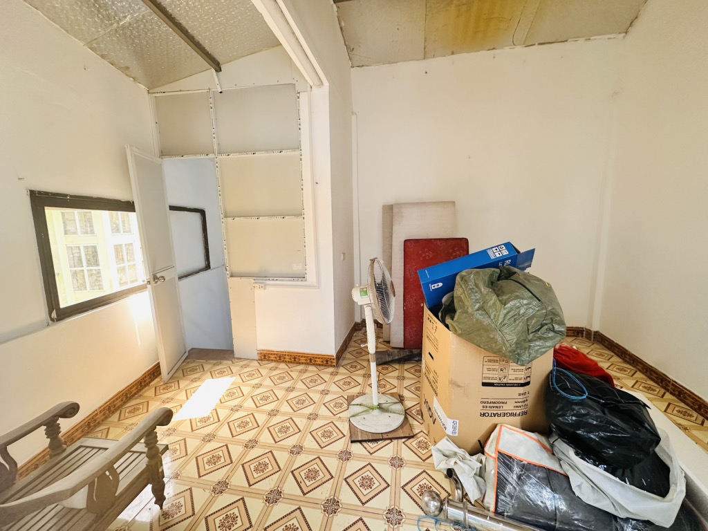 Bán nhà Hồng Mai - diện tích 40m2 4 tầng - 2 THOÁNG - VIEW TRƯỜNG HỌC - giá 4,9 tỷ